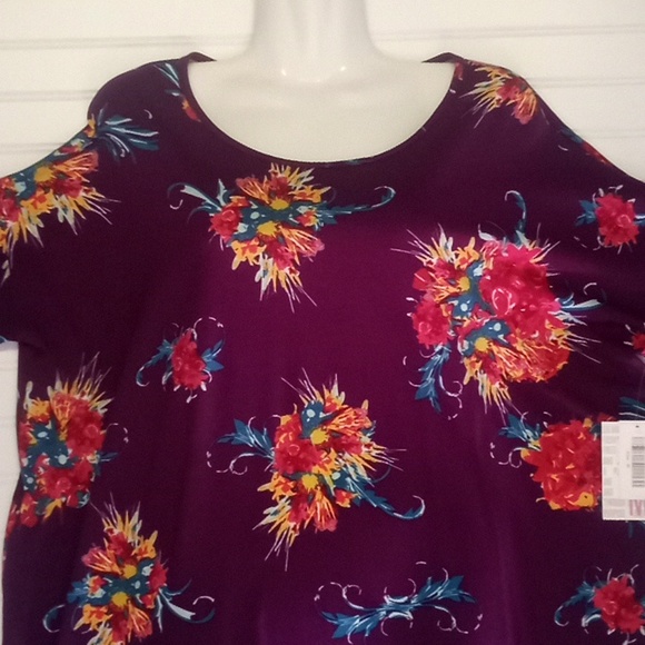 LulaRoe Purple Floral Irma Printed Top-#0215 - Picture 3 of 12